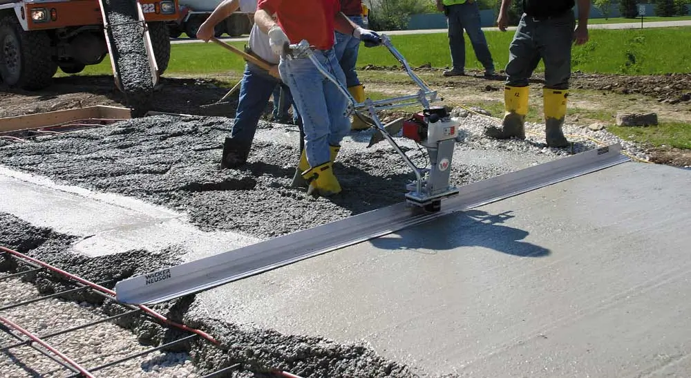 regla-vibracion-hormigon