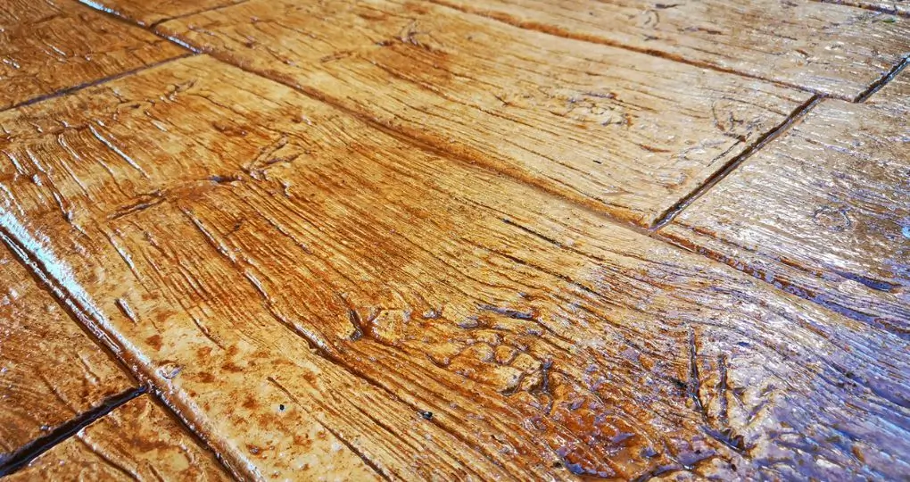 Como-hacer-el-hormigon-impreso-en-suelos-y-paredes-interiores